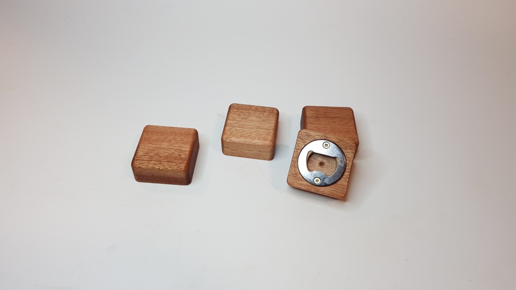 Flaschenöffner eckig Mahagoni (2)