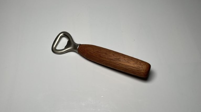 Flaschenöffner mit Griff Mahagoni (1)